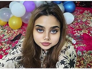 Hot & Hardcore Sex With Pakistani Babe - Saira Pakistan