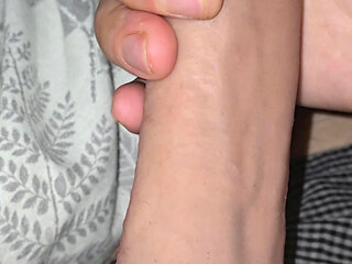 Step mom saw step son erection and handjob his dick