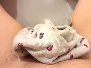 I soak another female panties with urine and cum