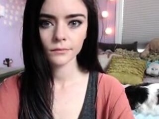 Brunette Solo Webcam Masturbation