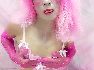 Oanh Le transgender wearing sexy lingerie playing synthesis
