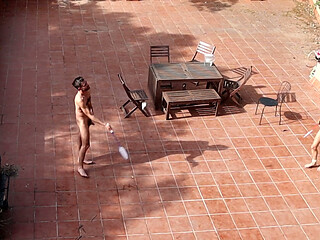 Couple catched fucking in the courtyard