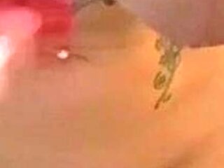 Big boob brunette masturbates on webcam