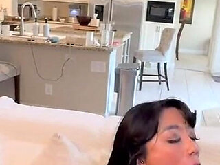 Its Complicated Ep 13 "family Reunion" - Gia and Jonjon