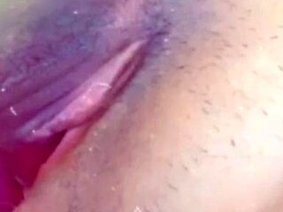 Amateur close up ass toying
