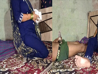 sexy Indian maid sucks cock in all Hindi audio Amrita bhabhi.