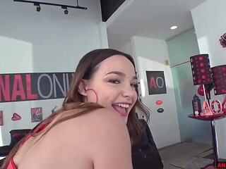 Rissa Mays Oily Anal Pound