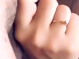 Casada Safada shares lucky cock in steamy duo