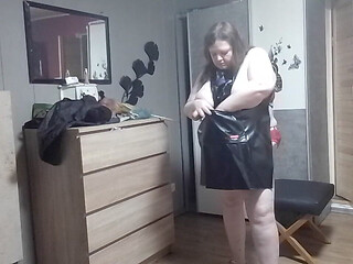 Black Lacquer Apron