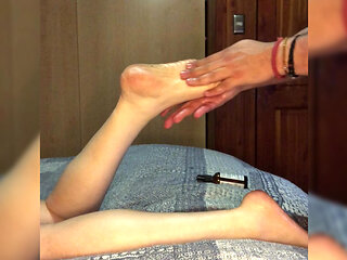 Mois Foot Massage