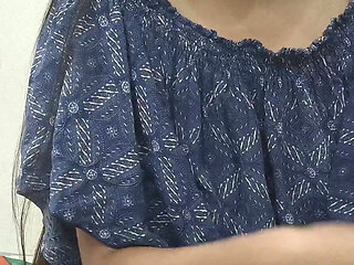 Horny Indian Saara Masturbating Her Self Very Very Hot XXX Video