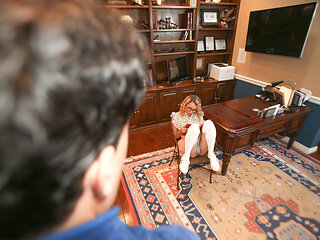 Allie Addison Makes Her Fantasies Cum True with Stepdaddy