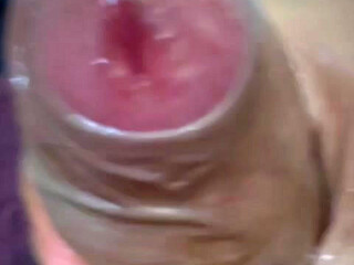 Give a blowjob nice cum