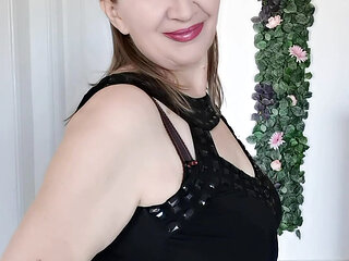 Story about hot stepmom and testy breast