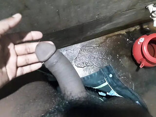 My frist time sex with her hands fingering