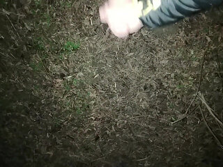 Teen Big Cumshot and Moaning Outdoor