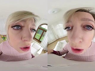 Dee 2 vr: Big Tits, Big Ass  Babe Porn