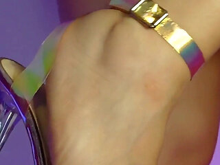 Homewrecker's Heels: the Key to Your Weakness