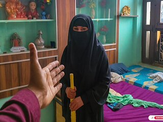 Indian Stepdaughter In-law Pakistani Aunty Romantic Video By -snapchat143