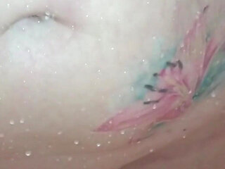 Love peeing in the shower