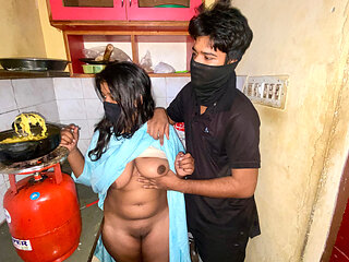I fuck my sister-in-law in the kitchen while she&#039;s cooking