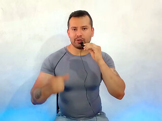 Compadre maduro se folla a hombre musculoso de gym! le deja el culo escurriendo de semen de viejo macho