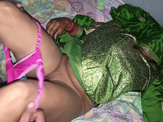 The neighbor lured the step-sister-in-law with money and had hardcore sex with her and took her boobs in his mouth