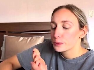 Linsey Dawn solo foot fetish