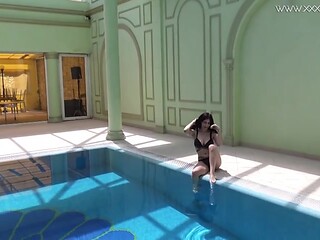 Solo female clip with erotic Sheril Blossom and Sheril from Underwater Show