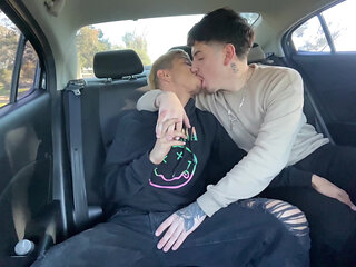 Head Road Sucking Twink Sucked Dry!