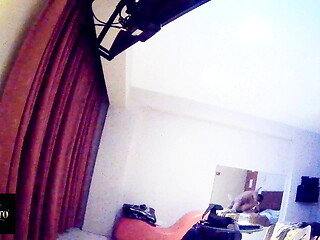 &iexcl_Alguien nos est&aacute_ mirando! Grabamos esto en nuestro hotel - parte 5