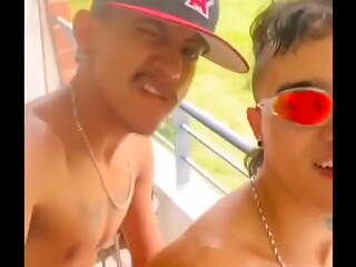 Que chimba se pas&oacute_, listo pa una doble penetraci&oacute_n  jhonjavier1244 EventosGayMed