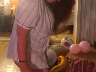 Hot step mom in bra and panties pops balloons with cigarettes, getting her