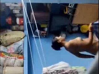 Ultra-cute Tamil Woman Demonstrates her Naked Figure and Pounding