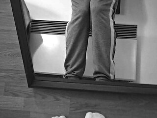 omorashi 1 - I really have to pee