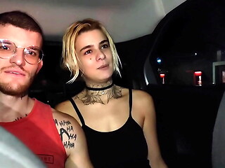 casal fode dentro do uber