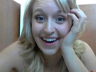 Amateur Webcam Chick Masturbates On Webcam More at