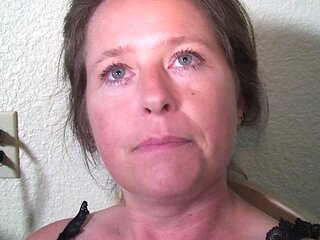 Mature Lady With Beautiful Horny Eyes Loves A Fat Black Cock