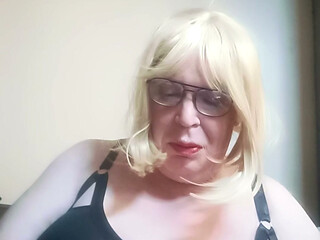 Part 1 - BBW TV plays with her nipples.