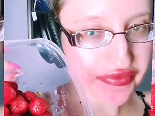 Asmr Strawberry Eating - Asmr, Eye Glasses, Gianess, Lipstick, Big Lips, Mough, Food, Face Fetish, Long Nails