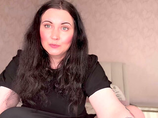 Miss Ffw Berates Idiot Clown