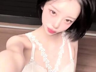 Hot teen lauryn may solo toying