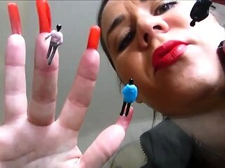 Darias Fetish KingDom - Squished Under My Butt & Gone