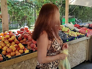 Busty stepmom chose me for cool sex this afternoon