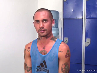 Alexx Desley