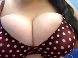 Busty Babe's Webcam Show: Huge Tits Exposed