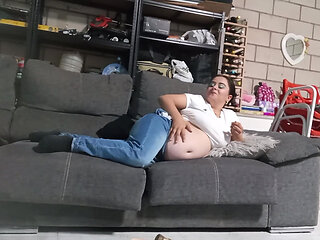 Eat and Farts and Bloated Belly