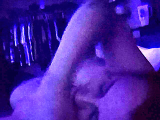 Night Couple Time