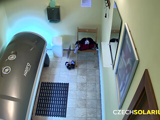 Czech Solarium 320: Hairy MILF in the Solarium-showing off