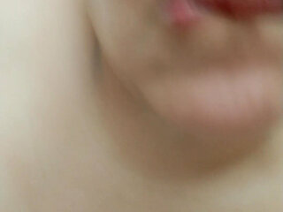 Unfaithful Married MILF From Coo Lampio Masturbates for Black Cock